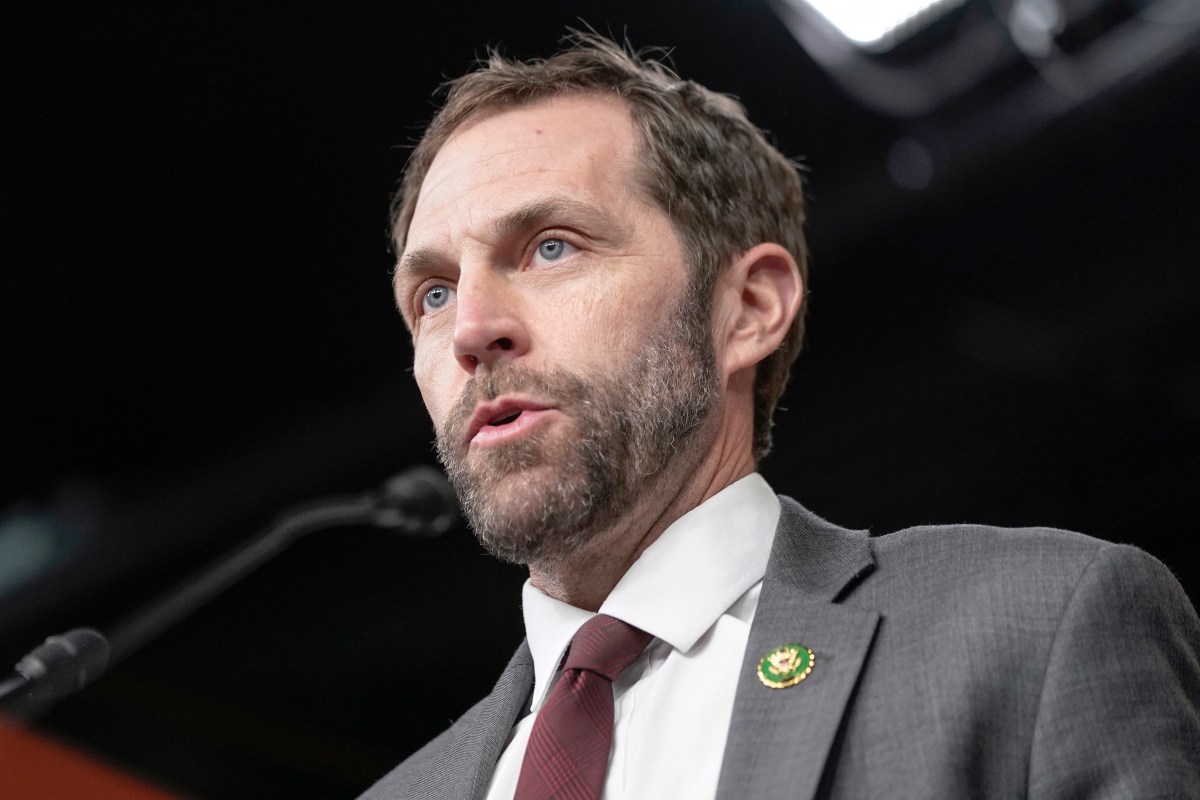 Demócratas califican de “asesinatos” los ataques contra supuestas narcolanchas en el Caribe