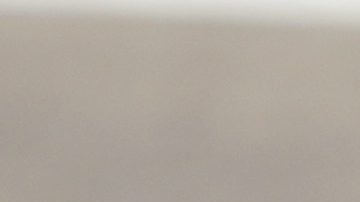 El piloto de Moto3 Noah Dettwiler de Suiza toma una curva durante el Gran Premio de Portugal de Motociclismo en el circuito internacional del Algarve, cerca de Portimao, Portugal, el domingo 24 de marzo de 2024.