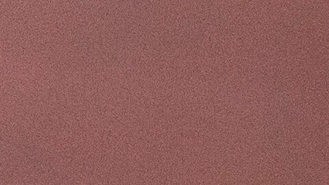 El alcalde de Chicago, Brandon Johnson, habla durante una conferencia de prensa frente a la escuela primaria Nash, el viernes 5 de septiembre de 2025, en Chicago.