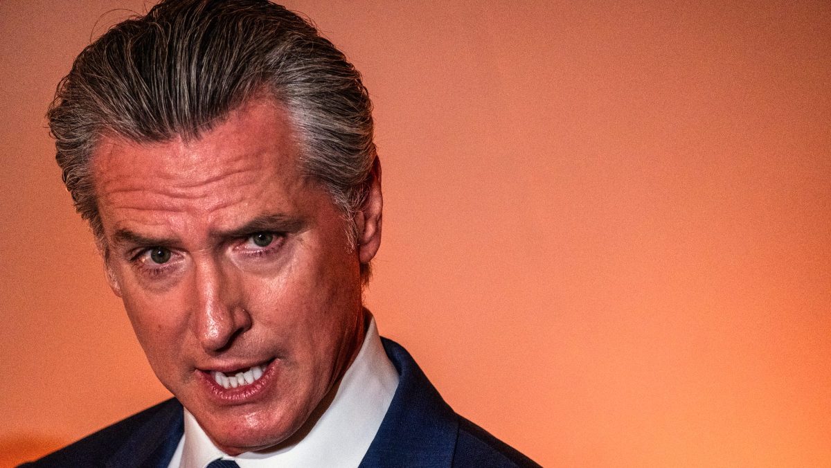 California se enfrenta otra vez a Trump en la corte por envío de tropas a Oregon