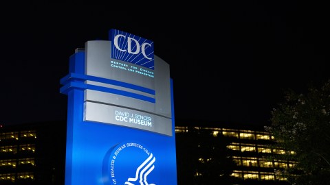 Los anuncios de despidos departamentales en todo el gobierno federal se produjeron el viernes en la tarde.