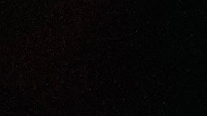 Santiago Giménez recibe el respaldo de sus compañeros en Milan.