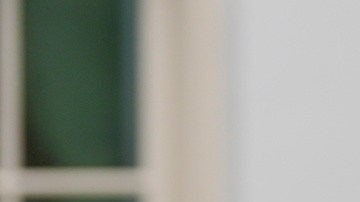 El vicepresidente J.D. Vance ha afirmado falsamente que haya un plan para otorgar seguro médico a indocumentados.