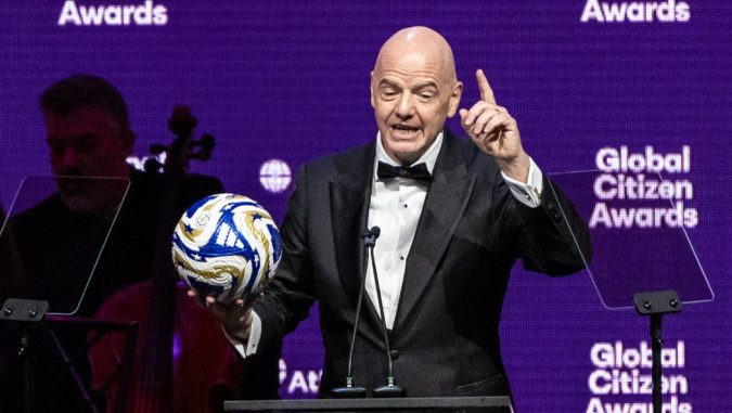 Gianni Infantino propuso cambiar fechas de los Mundiales para evitar altas temperaturas