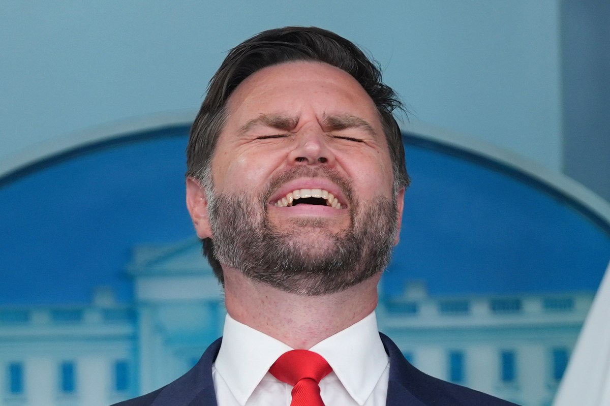 Vance minimiza burlas de Trump a Jeffries como mexicano y las califica de “graciosas”