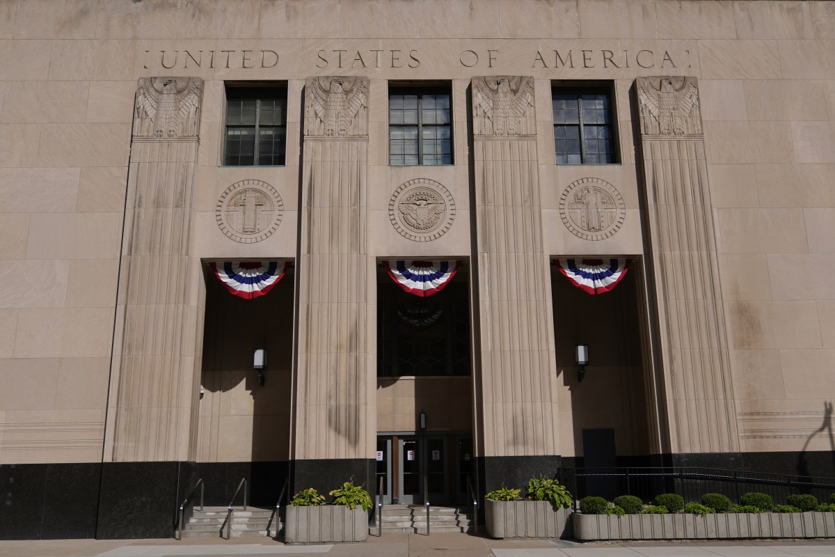 Migrante mexicano con leucemia podría ser liberado tras fallo judicial en Michigan