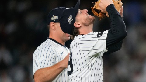 Los Yankees enfrentarán a los Blue Jays en la Serie Divisional.