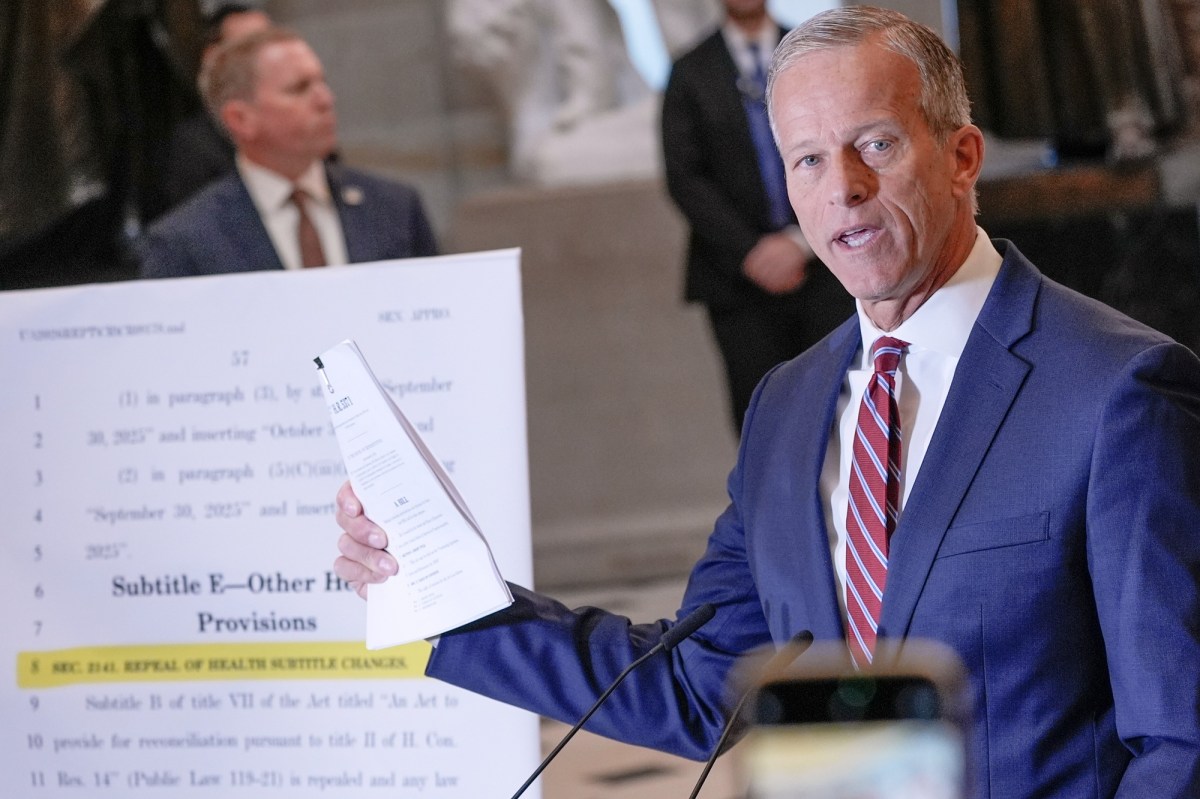 Fracasa intento en Senado para reabrir gobierno de Trump