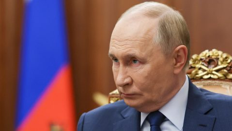 Putin suspendió la aplicación del tratado, aunque no llegó a denunciarlo tras lo que los especialistas occidentales no han podido inspeccionar las instalaciones rusas.