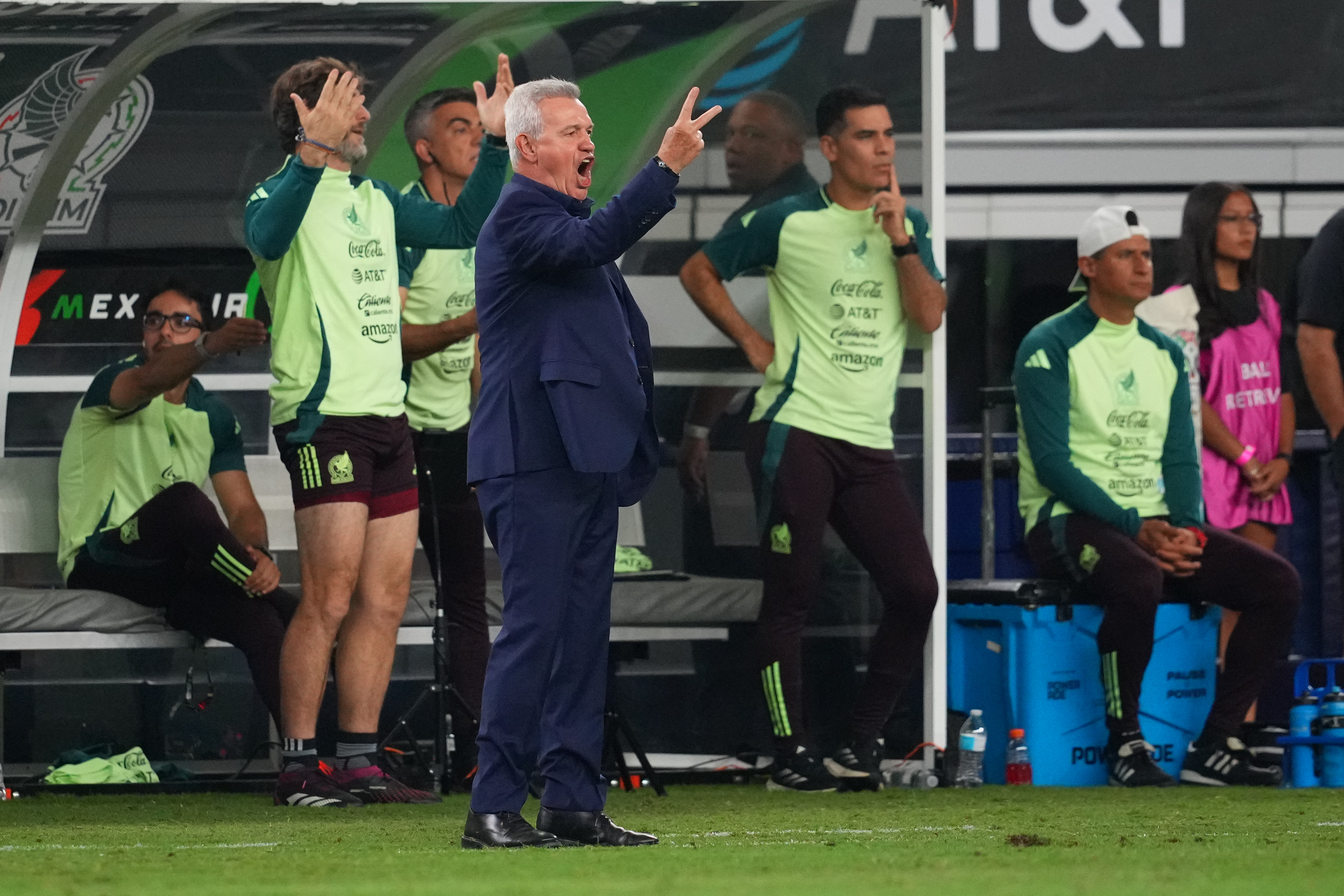 Javier Aguirre lanza advertencia a sus jugadores antes del duelo entre México y Ecuador