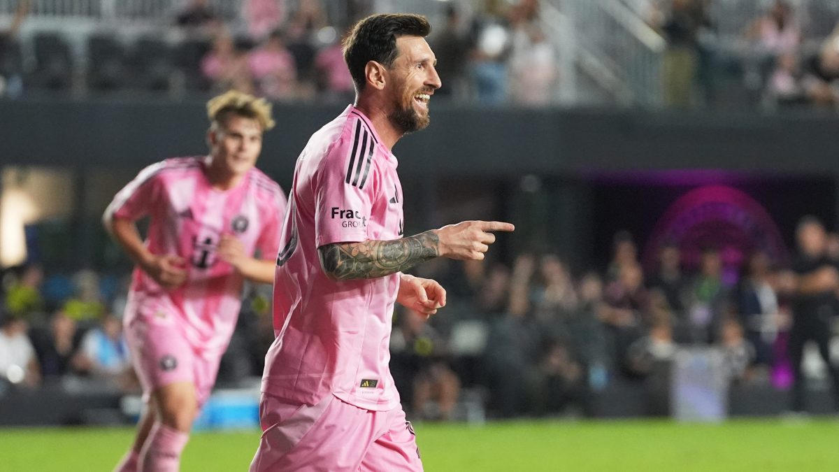 Doblete de Messi comandó la victoria del Inter Miami ante Nashville en los playoffs de la MLS