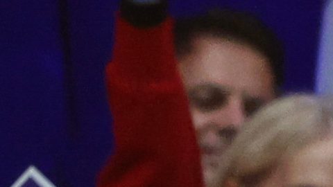 Mamdani se rodeó por el senador Bernie Sanders y de la congresista Alexandria Ocasio-Cortez.