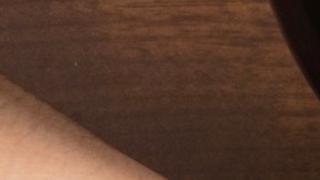 Costilla de res servida con hueso asado y guarniciones en Cenadou, el restaurante de inspiración provenzal en North Salem incluido entre los nuevos recomendados por la Guía MICHELIN 2025.