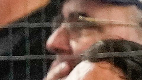 Bad Bunny en partido de New York Yankees y Toronto Blue Jays.