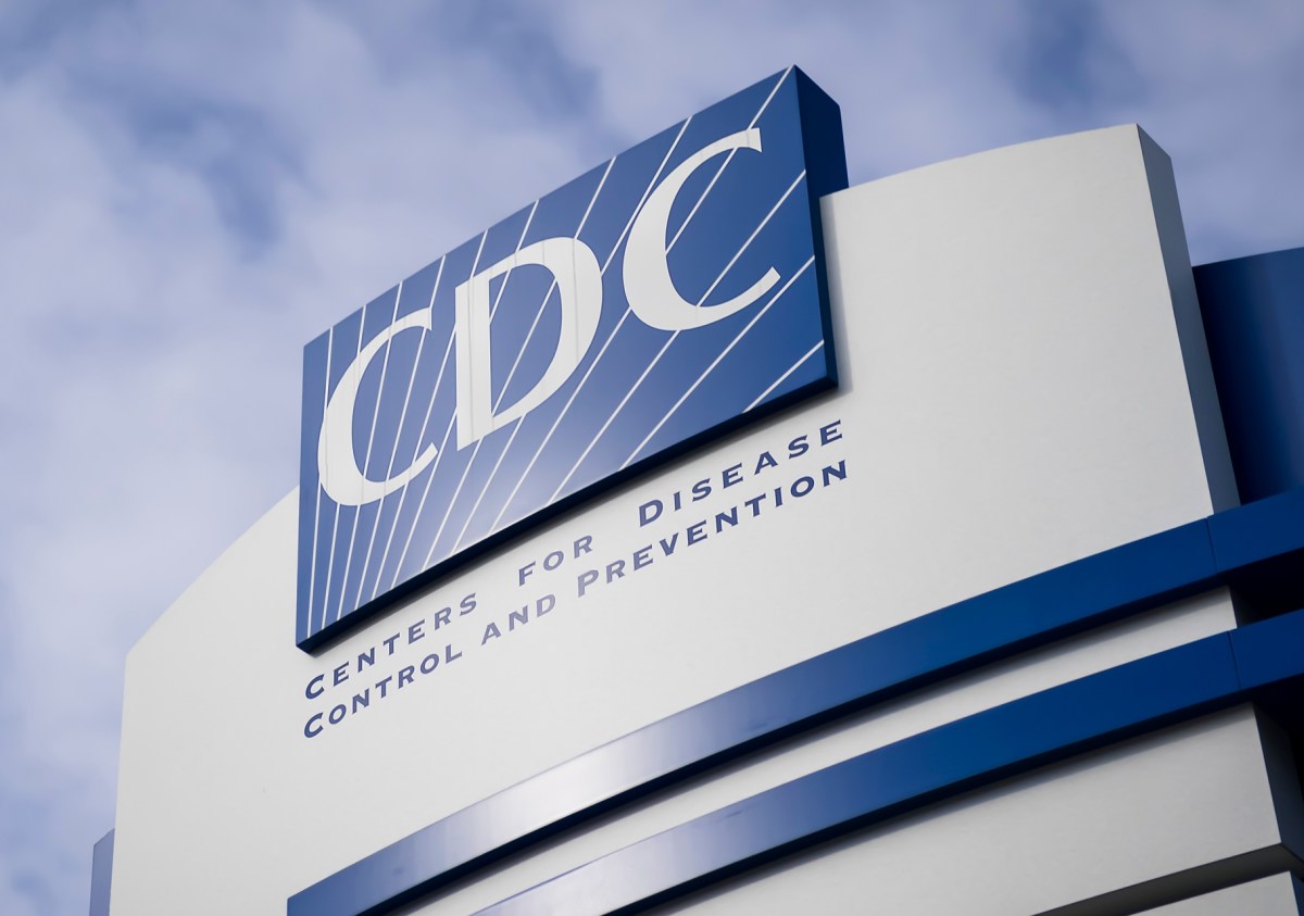 Funcionario de CDC aseguró que a Trump "no le gustó" oposición a sus "ideas no científicas"