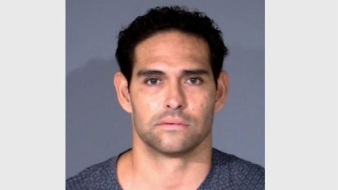 Foto de ficha policial de Mark Sánchez.