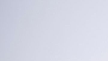 Omar Bravo, durante una sesión de fotos especial, con motivo de la decimosegunda investidura del salón de la fama del futbol.