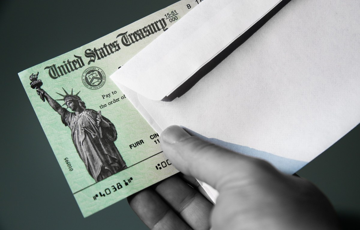 Retrasos en la entrega de cheques por inflación en Nueva York: así va el proceso y estos son los nuevos plazos