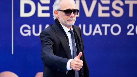 Jesús Martínez habla sobre su orden de aprehensión.