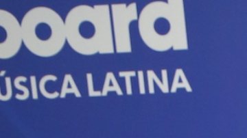 Lupillo Rivera, cantante, es criticado por Dania Méndez.