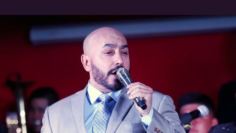 Lupillo Rivera habló sobre Belinda en su libro autobiográfico.