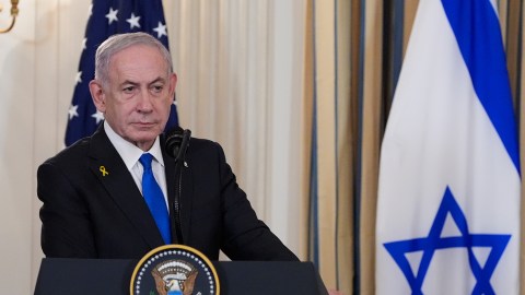 Netanyahu también ha destituido al ministro de Defensa, Yoav Gallant, y al jefe del Shin Bet, Ronen Bar.