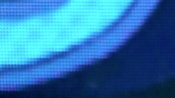 Ninel Conde, actriz mexicana, se sometió a cirugía para cambiar el color de sus ojos.