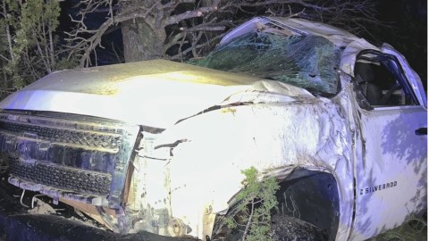 Los dos niños resultaron con heridas leves a pesar de lo aparatoso del accidente.