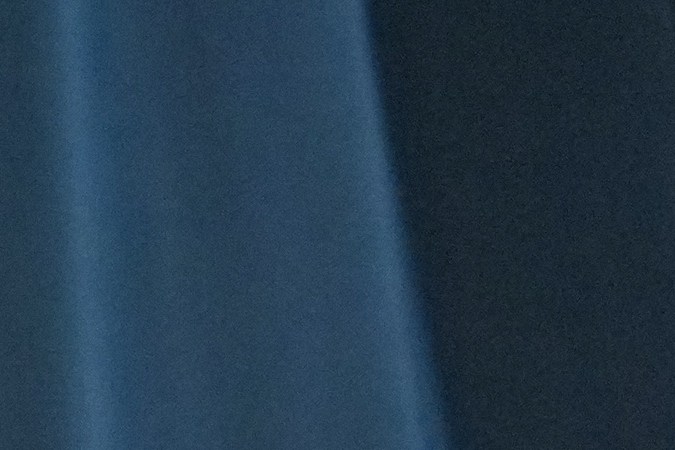 Selena Gomez posó junto a su esposo Benny Blanco en la Gala del Museo de la Academia.