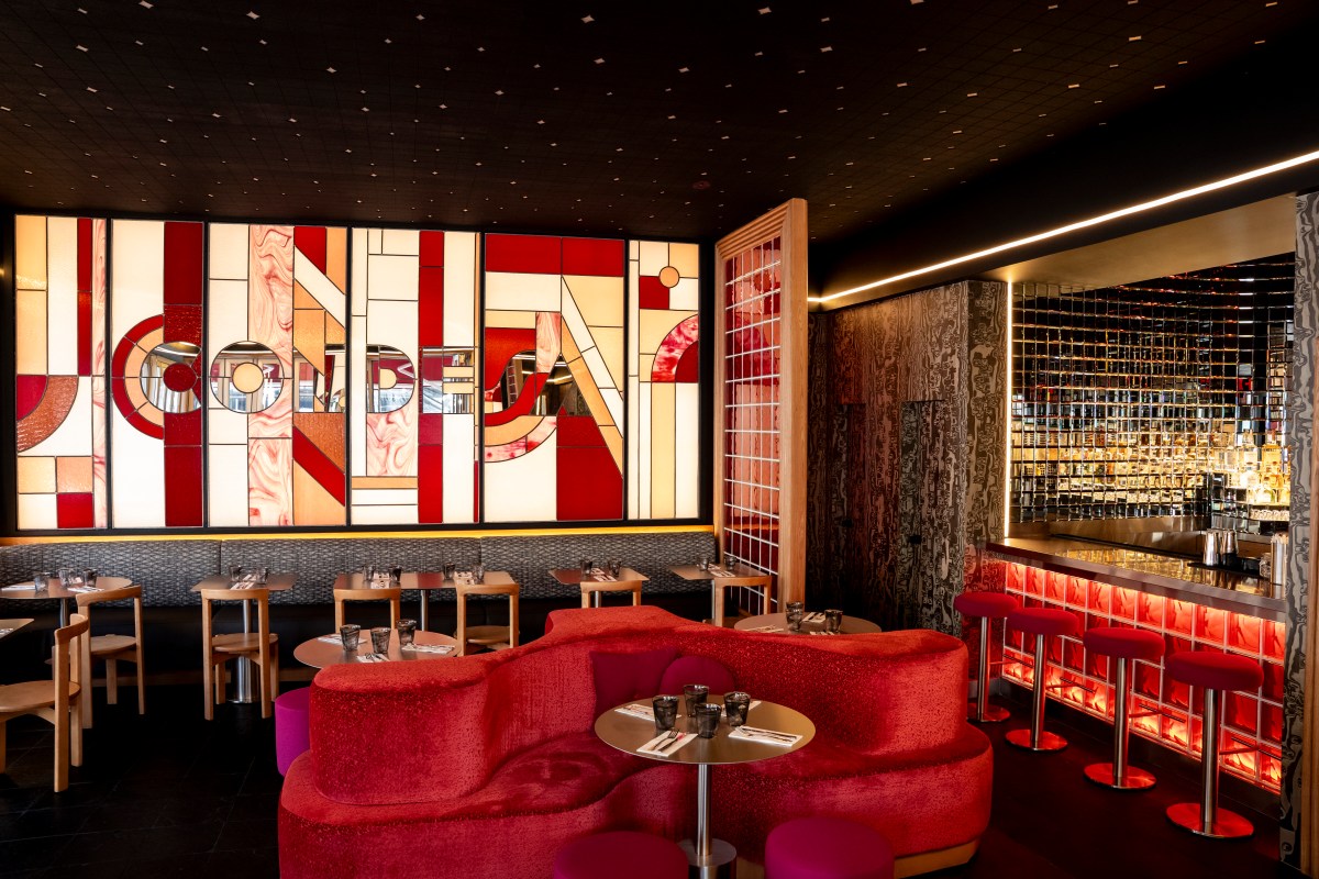 Taquería Condesa trae un pedazo de la capital mexicana a Hell’s Kitchen