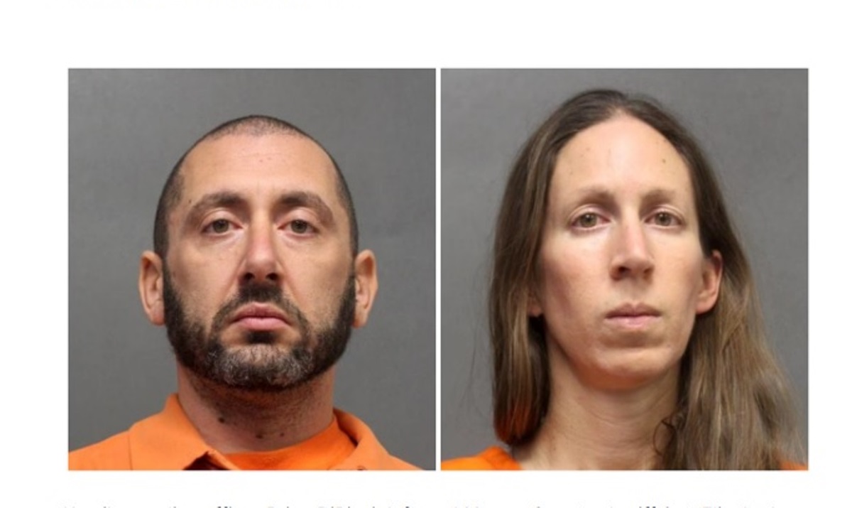 Hallan muerto a ex policía acusado de abuso sexual infantil junto a su esposa en NJ