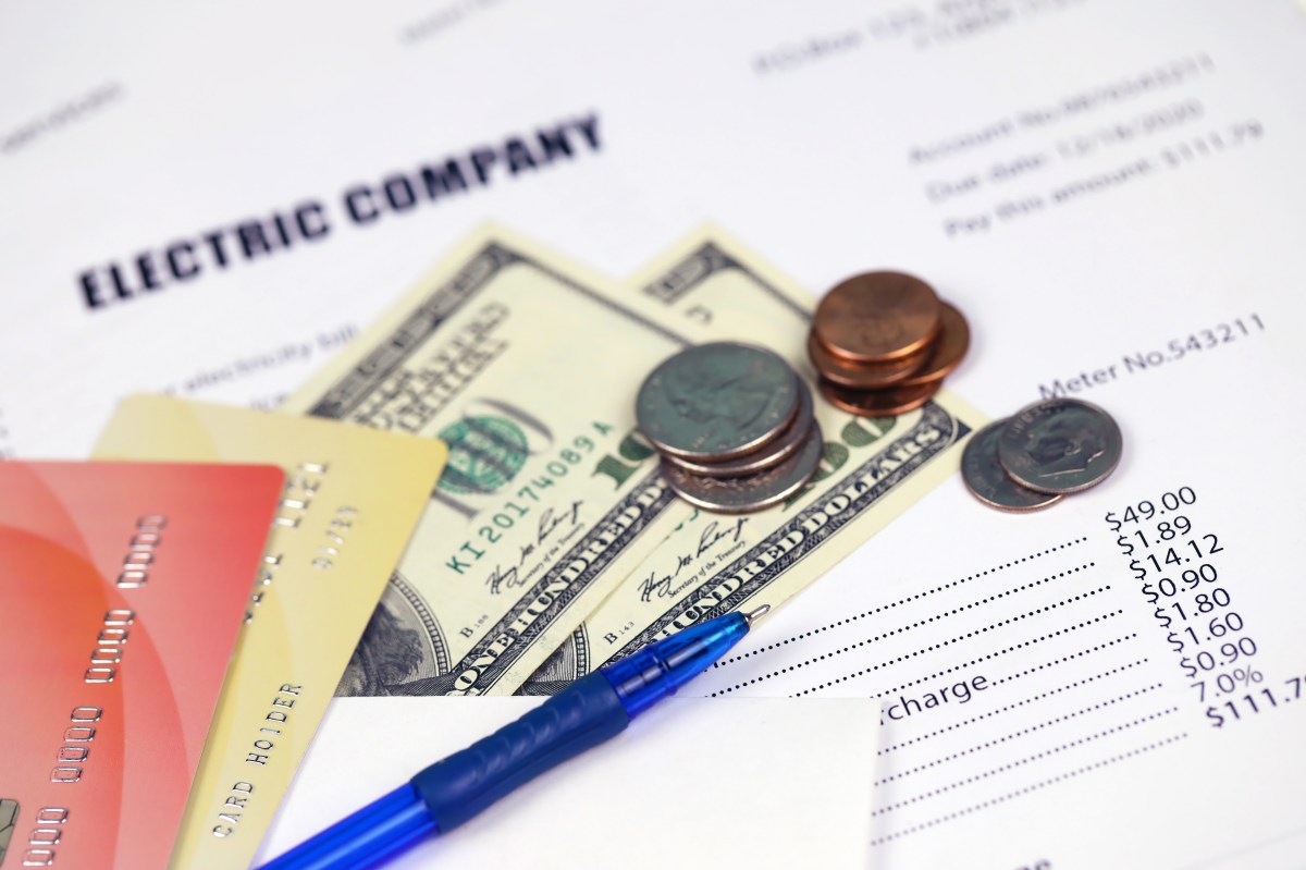 Quiénes recibirán créditos de $250 para pagar facturas de electricidad en invierno