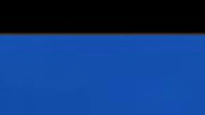 Captura de pantalla de un video publicado en la cuenta oficial de la red social X @SecWar del secretario del Departamento de Defensa estadounidense, Pete Hegseth que muestra un ataque contra una embarcación en aguas del océano Atlántico.