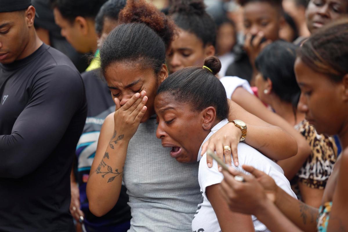 Aumenta a 132 la cifra de muertos tras operativo policial en las favelas de Río de Janeiro