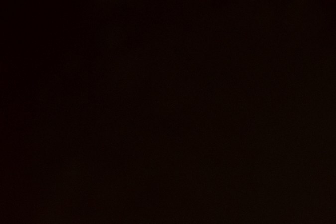 Activar el modo oscuro en tu teléfono es una de las técnicas más efectivas para ahorrar la carga de la batería.