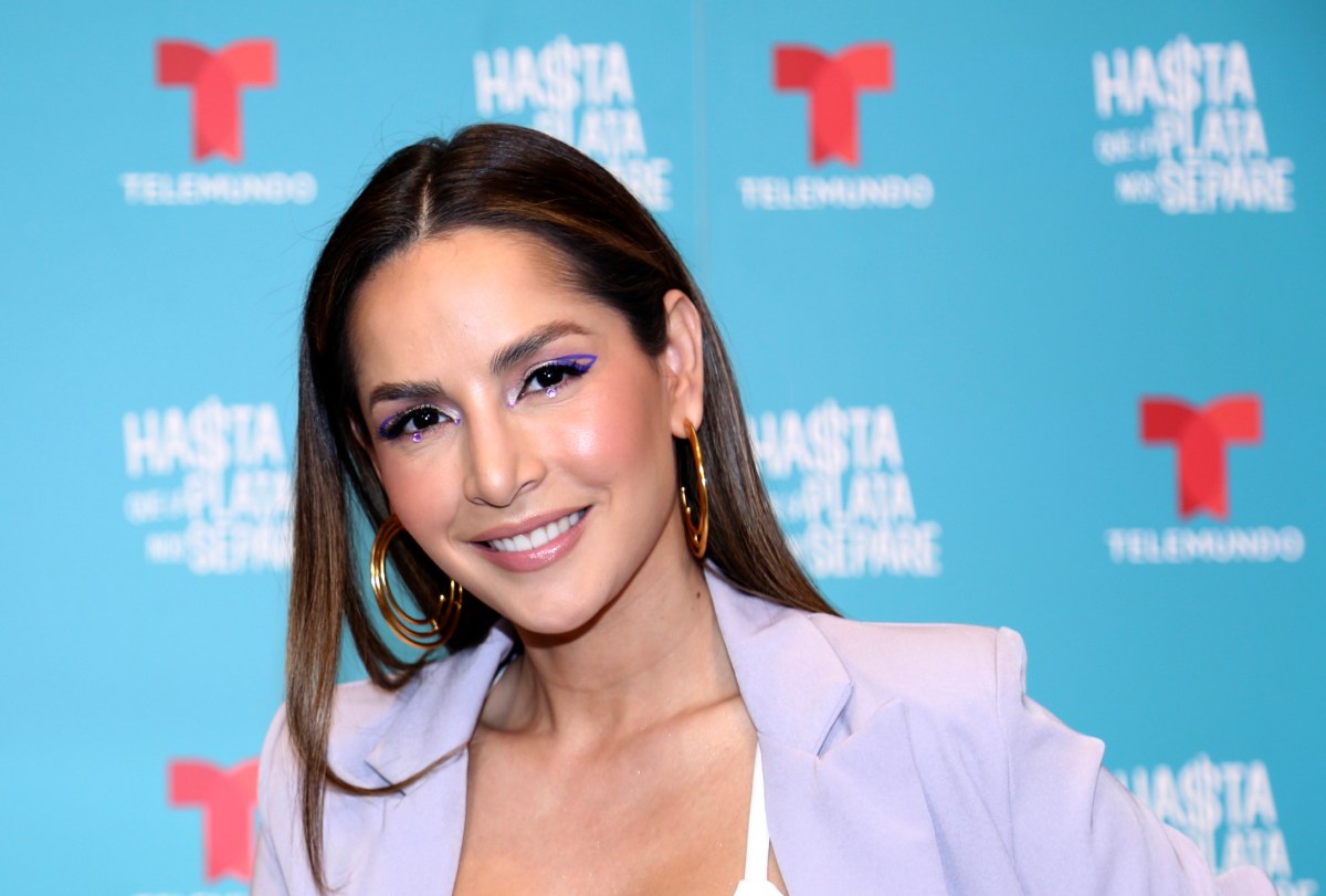 Carmen Villalobos cumple el sueño de su madre al llevarla a ver al Papa en el Vaticano