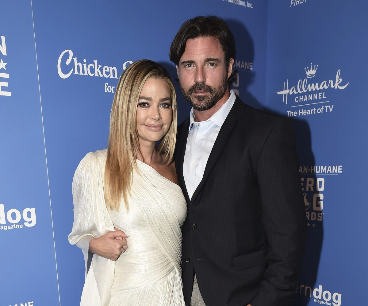 Ex esposo de Denise Richards fue arrestado en Los Ángeles por abuso conyugal
