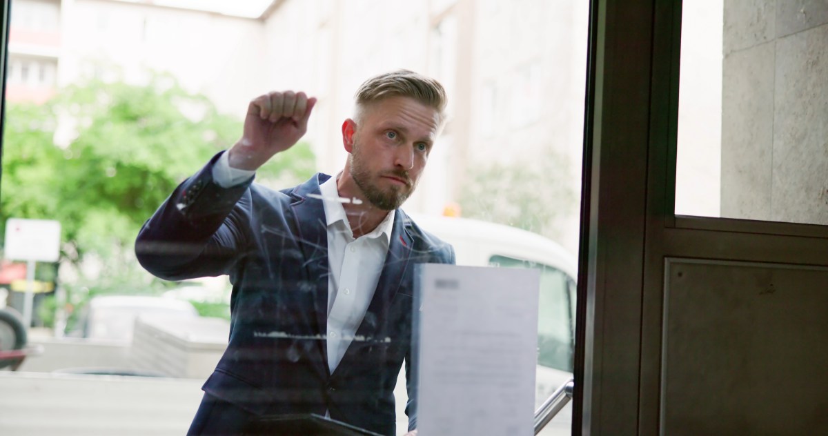 Cuál es la cantidad mínima de deuda por la que un cobrador te puede demandar