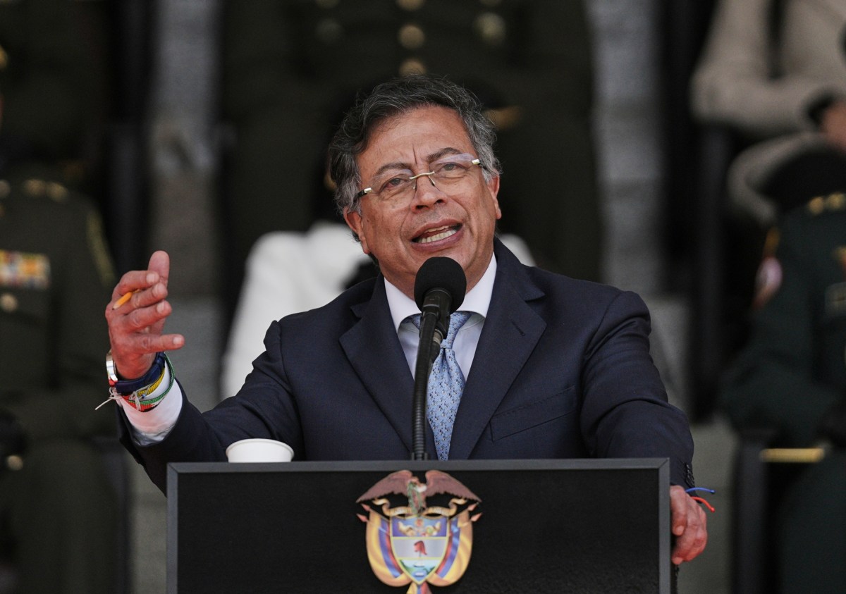 Gustavo Petro desafía sanciones: “No tengo nada que congelar en Estados Unidos”
