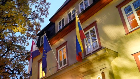 Venezuela cierra embajada en Noruega tras el Premio Nobel de la Paz a la opositora María Corina Machado