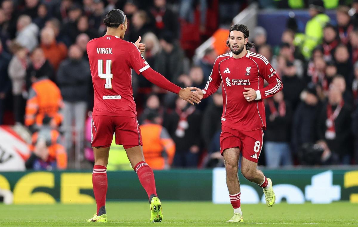 El Liverpool cae goleado ante el PSV y mantiene su mala racha en Champions League