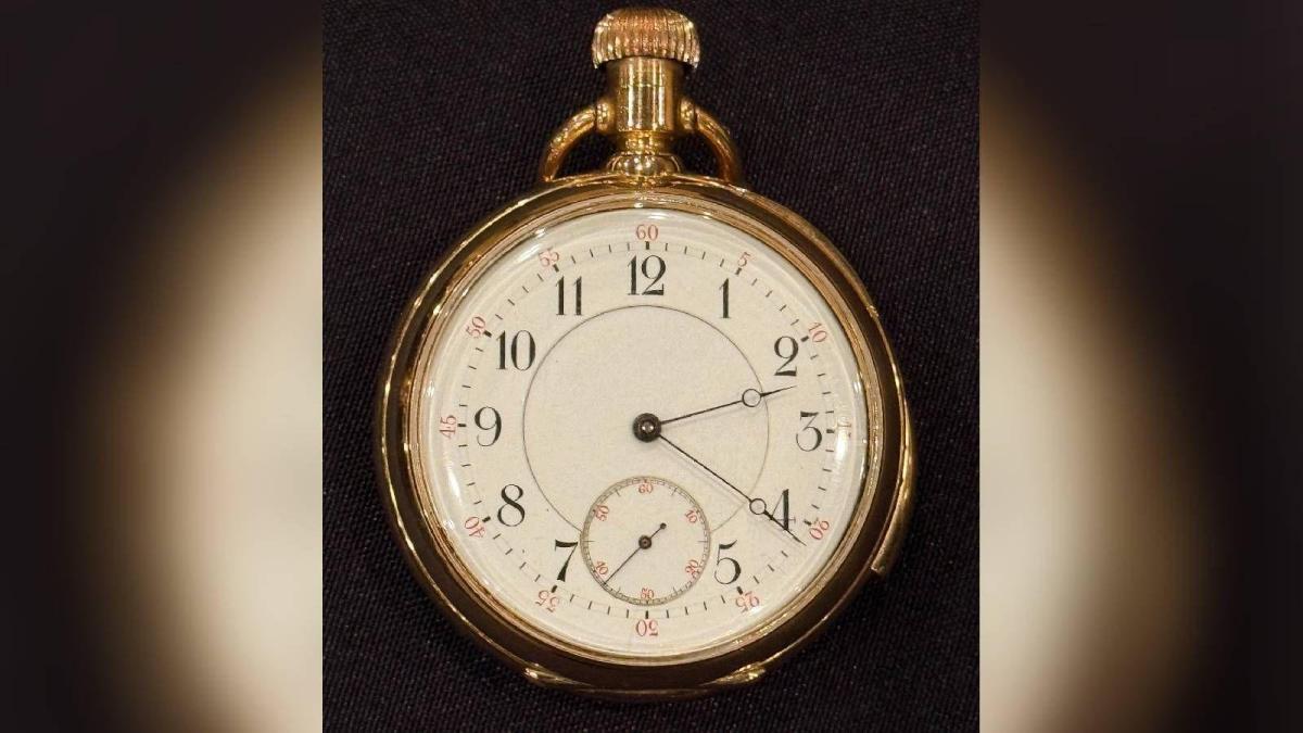 Un reloj del Titanic se subasta por un récord de $2.33 millones