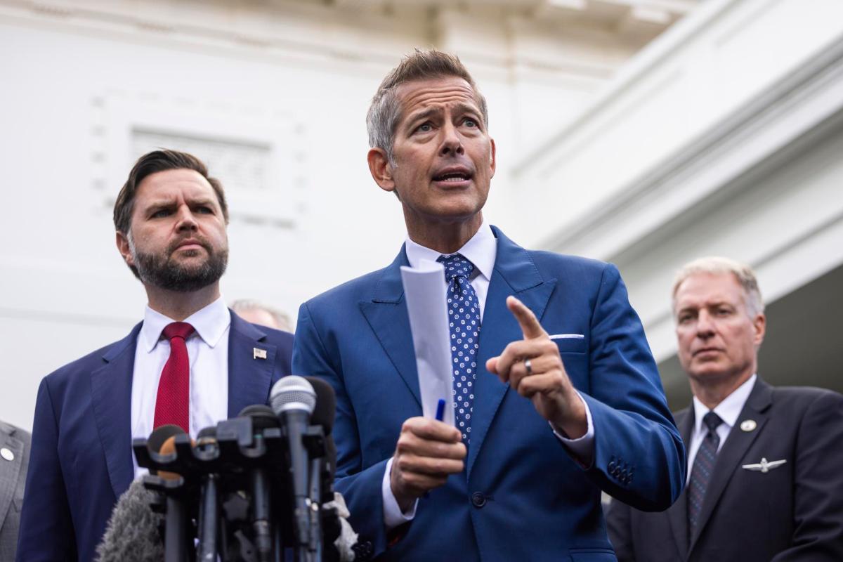 EE.UU. advierte de cancelaciones masivas y cierres aéreos si continúa el cierre del gobierno