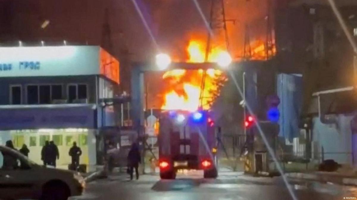 Drones lanzados por Ucrania alcanzaron una central eléctrica cerca de Moscú