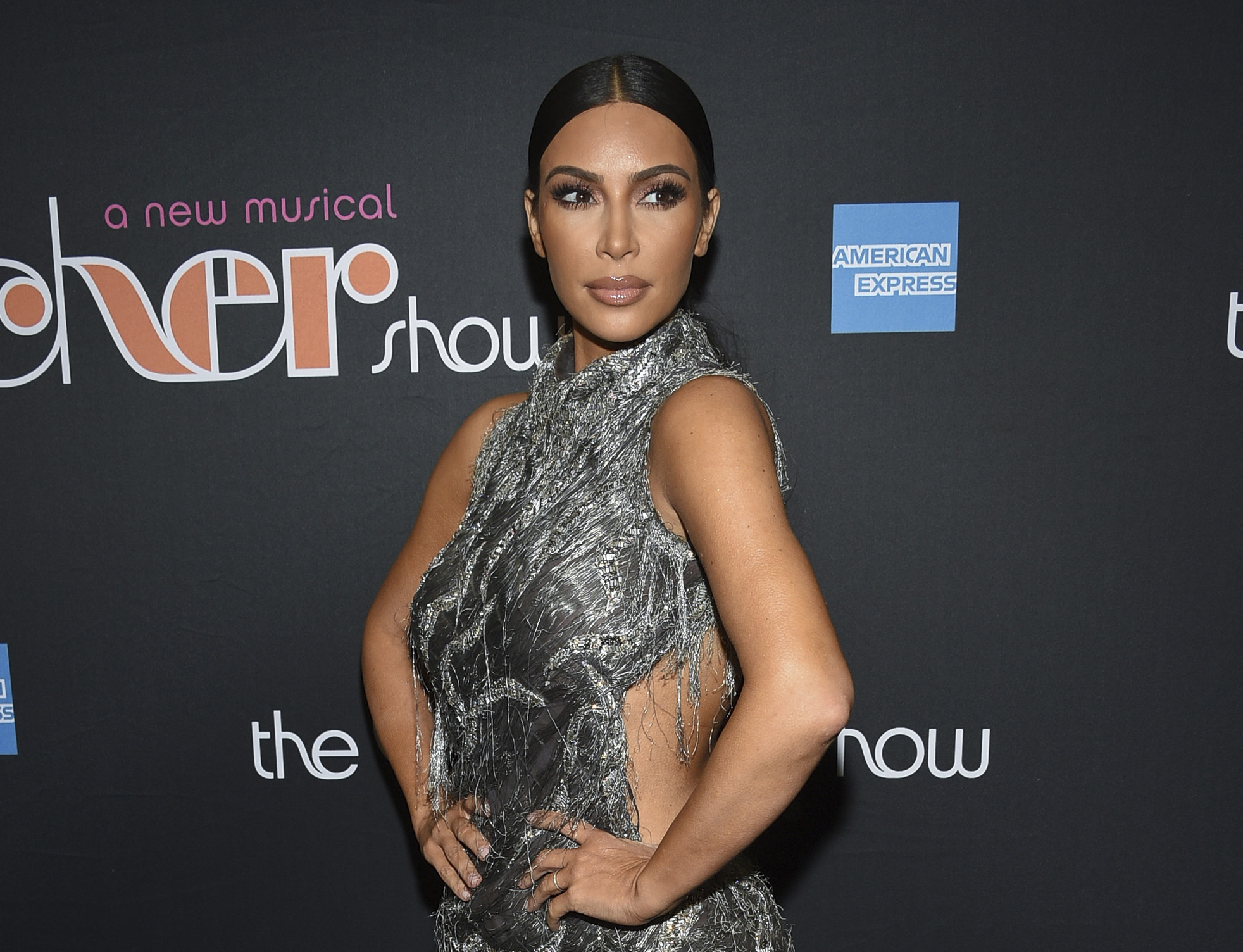 “Skims”, de Kim Kardashian alcanzó un nuevo valor de $5 billones de dólares