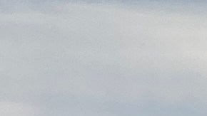 Una "movile lounge" es un camión elevado similar a un autobús que se utiliza para el embarque y desembarque de pasajeros.