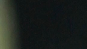 El comisionado de bomberos de la ciudad de Nueva York, Robert Tucker, habla durante una conferencia de prensa después del derrumbe del pozo incinerador de un edificio en el Bronx, Nueva York, el miércoles 1 de octubre de 2025.