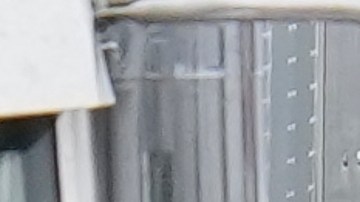 Personal militar uniformado, con el parche de la Guardia Nacional de Texas, se encuentra en el Centro de la Reserva del Ejército de EE. UU. el martes 7 de octubre de 2025, en Elwood, Illinois, un suburbio de Chicago.