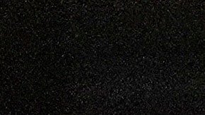 El jefe del Estado Mayor Conjunto, general Dan Caine, escucha al presidente Donald Trump, en la Sala del Gabinete de la Casa Blanca, el viernes 17 de octubre de 2025, en Washington.