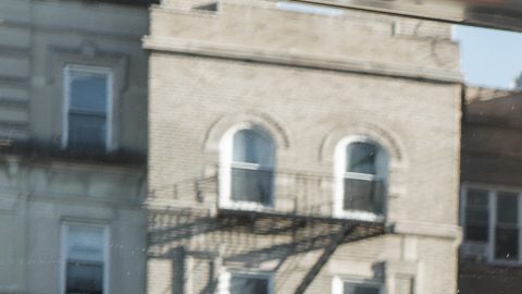 La votación anticipada terminó con un sondeo en que Mamdani aventaja Cuomo por tan solo 6.6 puntos a tres días de las elecciones.